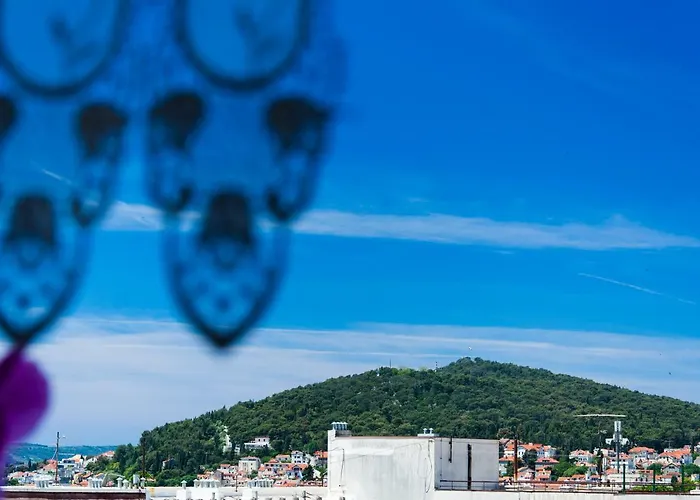 Agava With Terrace Near Old Town Lägenhet