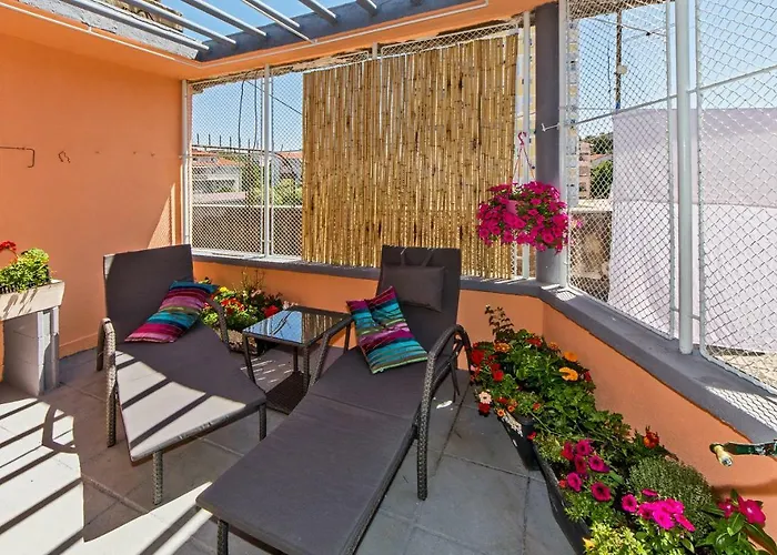 Agava With Terrace Near Old Town Lägenhet *